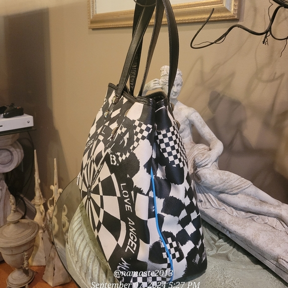 L.A.M.B Gwen Stefani Dartboard Tote Vintage Designer Celebrity Leather Canvas 25 - Picture 4 of 16